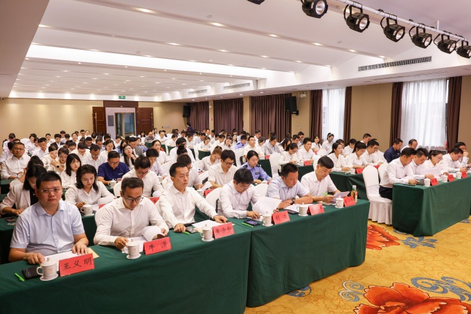 鄂州市青年联合会第五届委员会全体会议现场